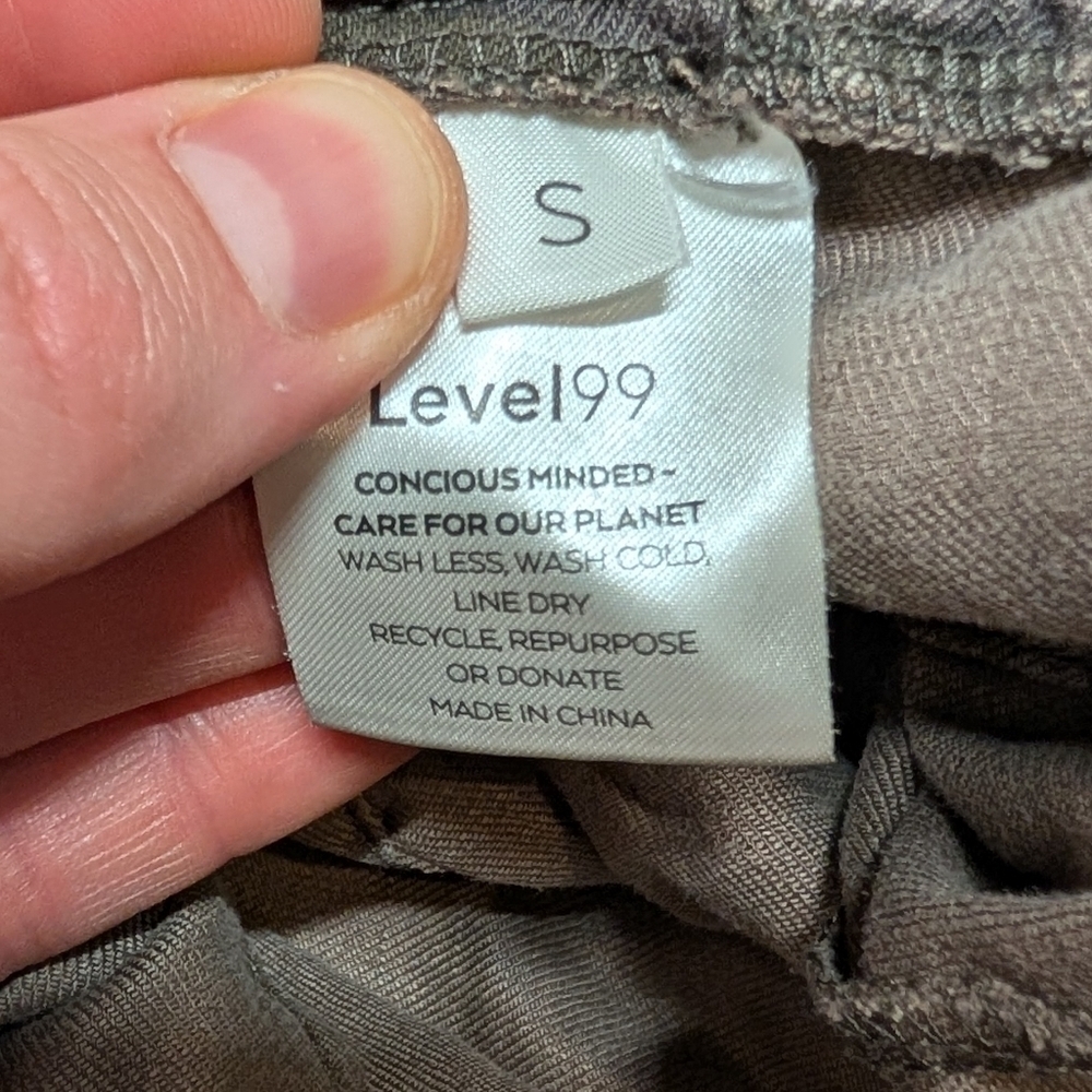 Level 99 Linen Blend Desert Camo Women's Shorts Small - Picture 4 of 8